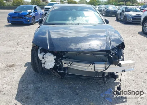 2025 Toyota Camry Se z USA, uszkodzony, nr VIN 4T1DAACK3SU521125